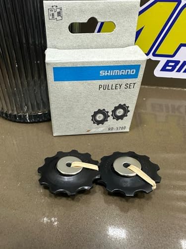 Vue 3 de Galet Tendeur Vélo 10 Vitesses