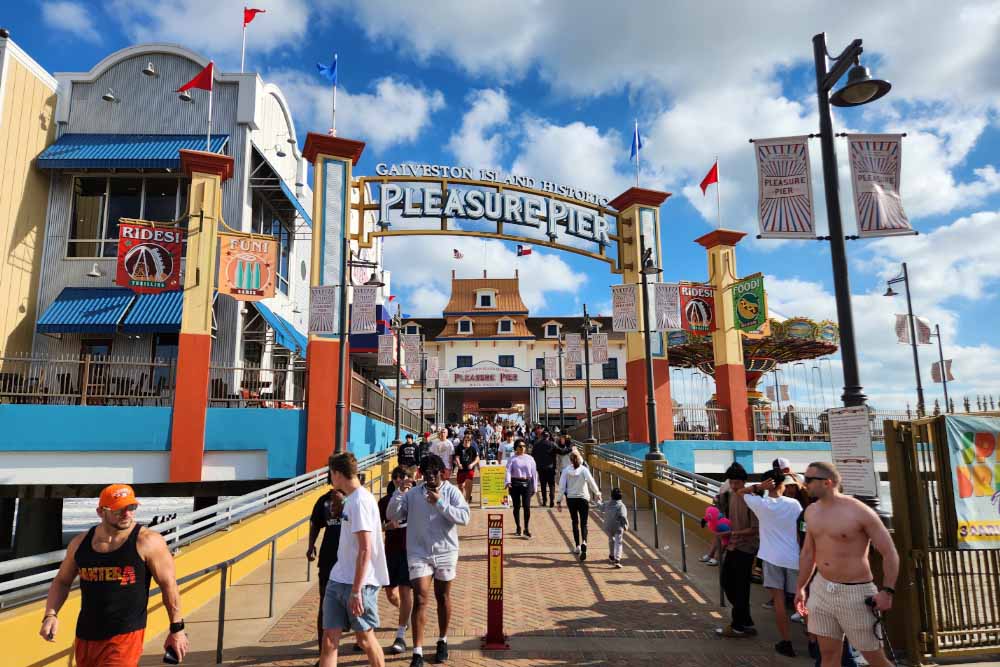 Pleasure Pier - Rides, Games, Food, Ferris Wheel, & Family Fun