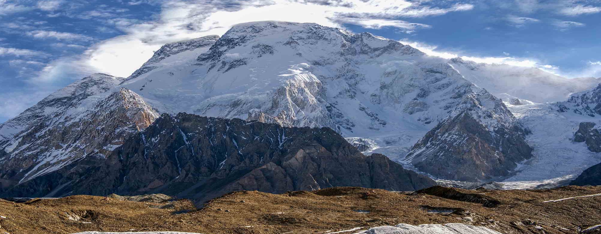 Broad Peak, Karakoram Range, Pakistan Broad Peak, the world's 12th-highest mountain, in Pakistan's Karakoram range