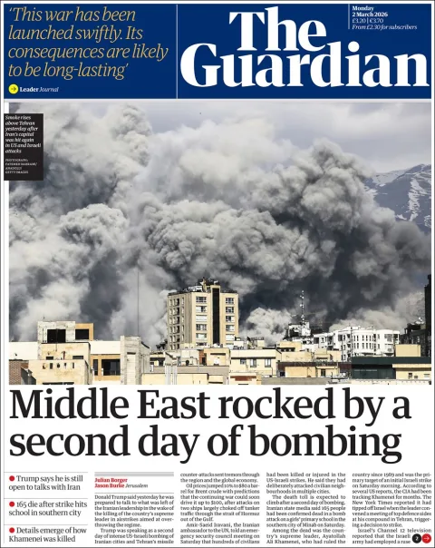 Portada de The Guardian (reino Unido) del lunes, 2 de marzo de 2026
