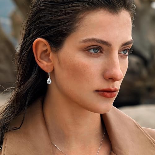 Vue 2 de Boucles d'Oreilles Goutte Deau