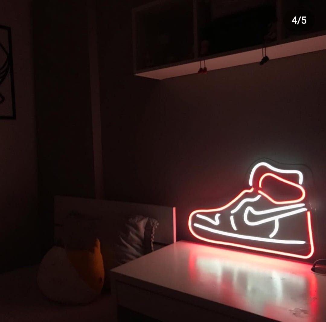 Air Force Neon Tabela