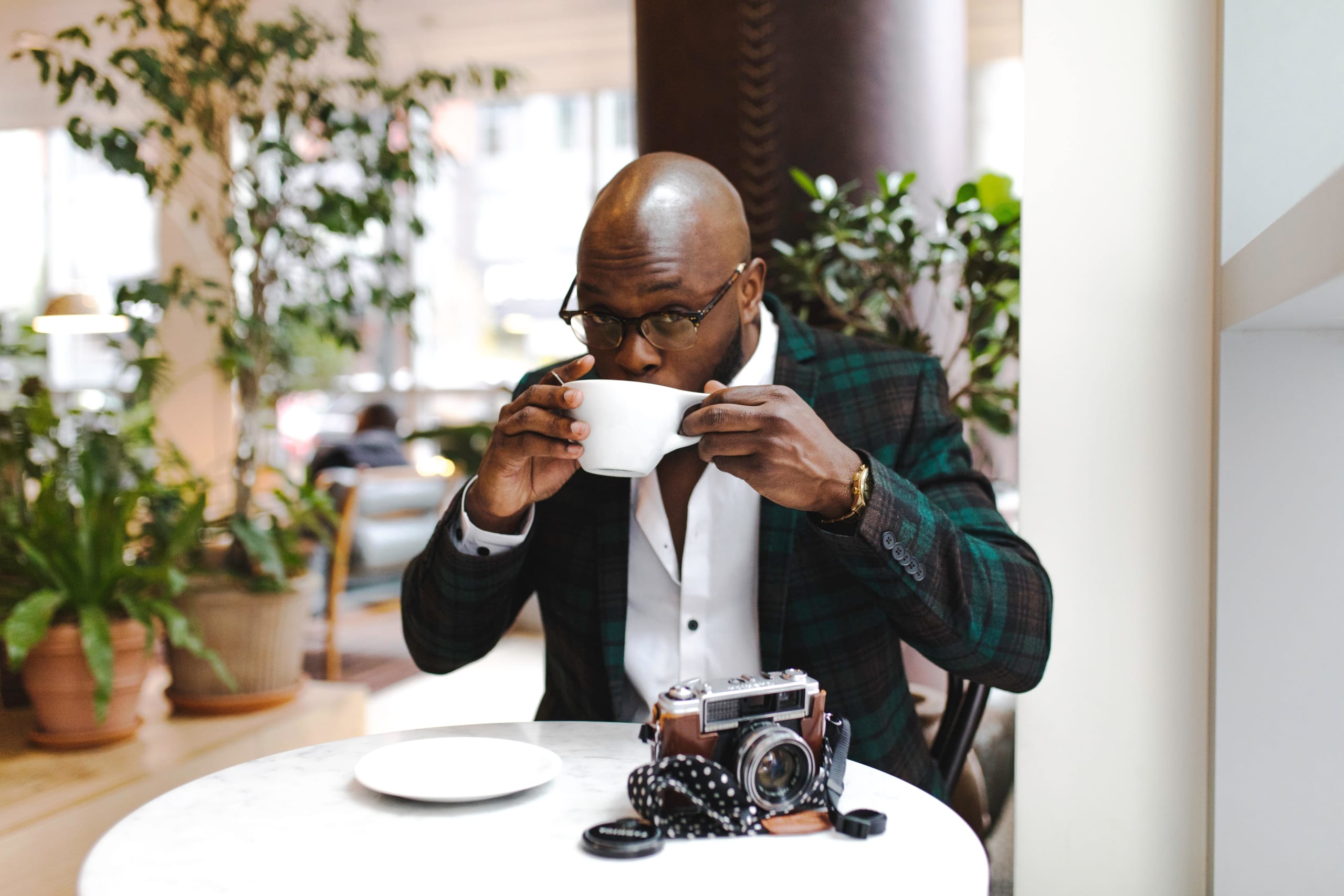 Lutter contre la calvitie c'est peigne perdue' Mug