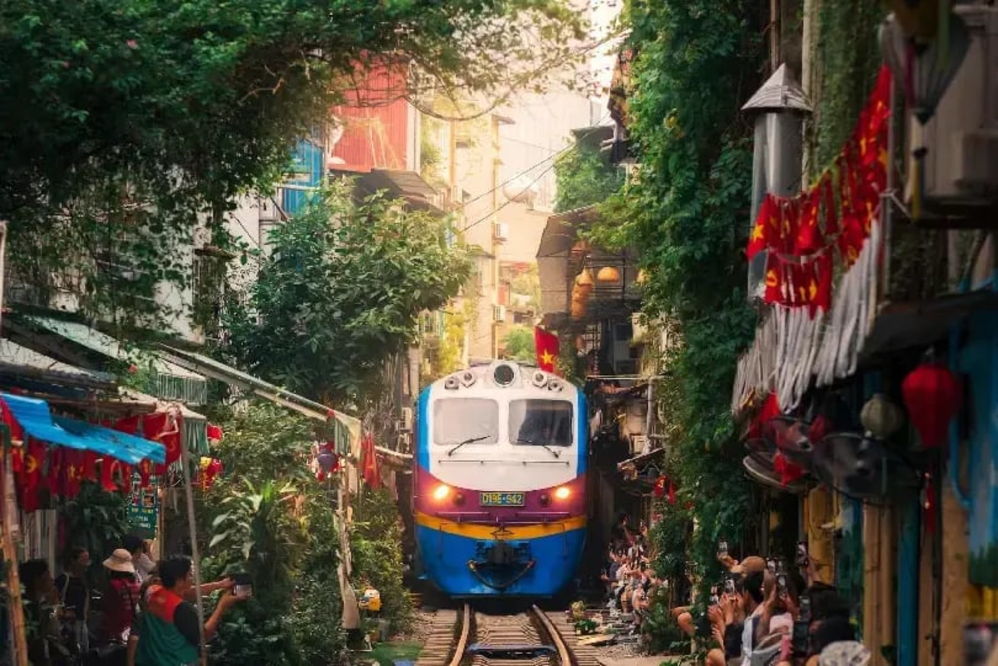 vietnam background