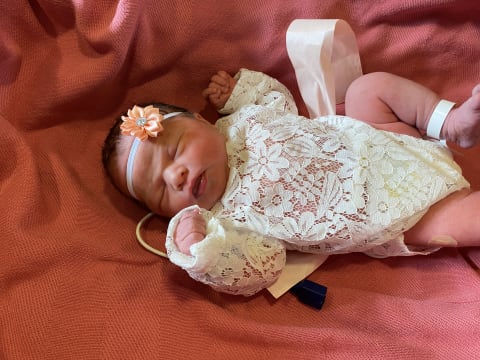 Baby image 1