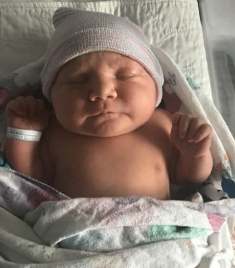 Baby image 1
