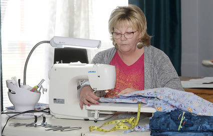 Group sews gowns for local hospital | Clark Fork Valley Hospital