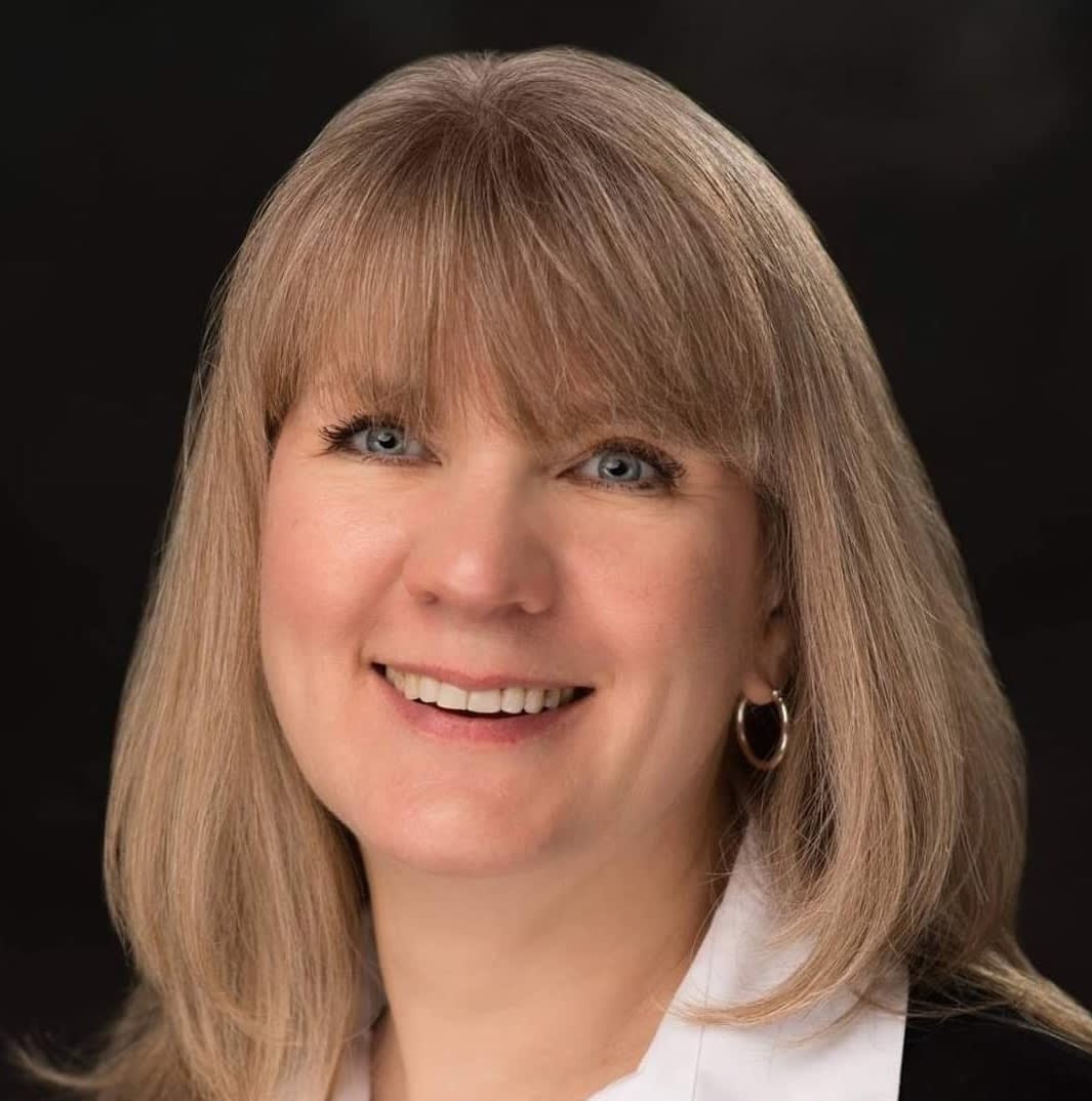 May 2026: Laura Knopp, Licensed Mental Health Therapist with LRH Senior Life Solutions episode artwork