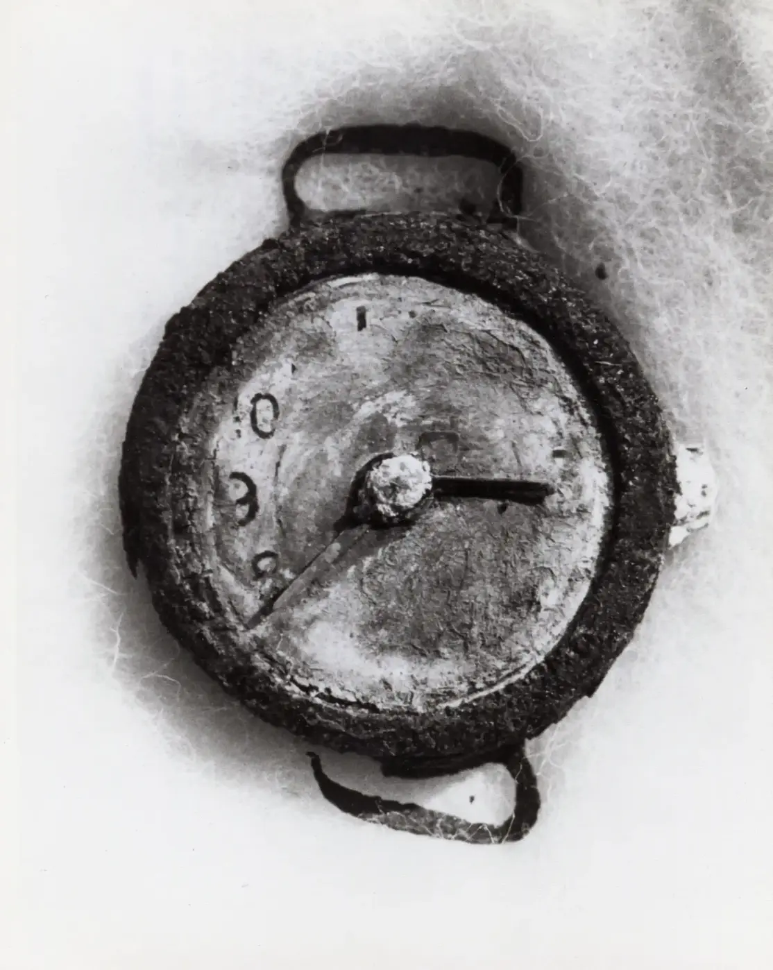 A clock from Hiroshima stopped at 08:15 AM image