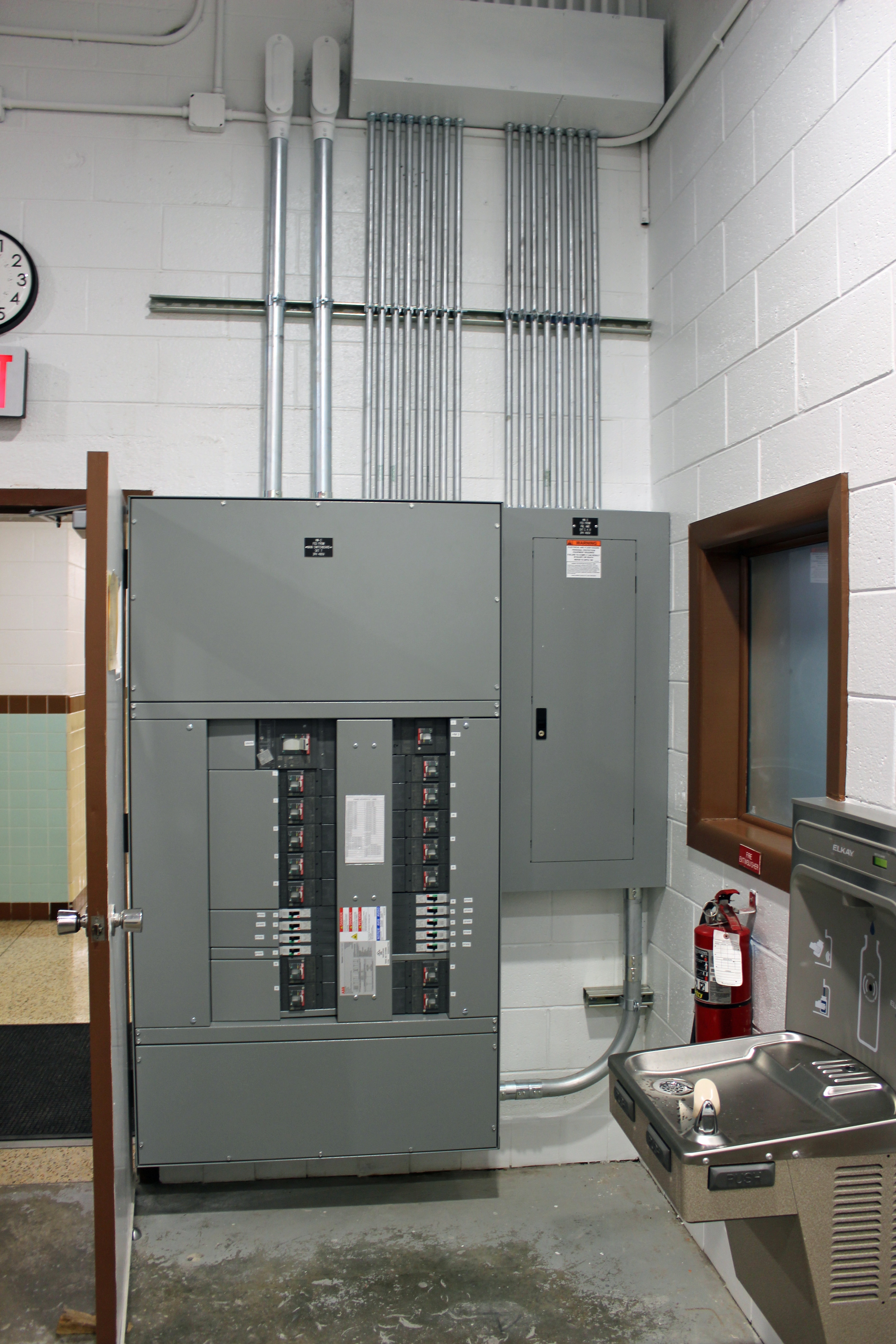 Welding equipment in the maritime training laboratory