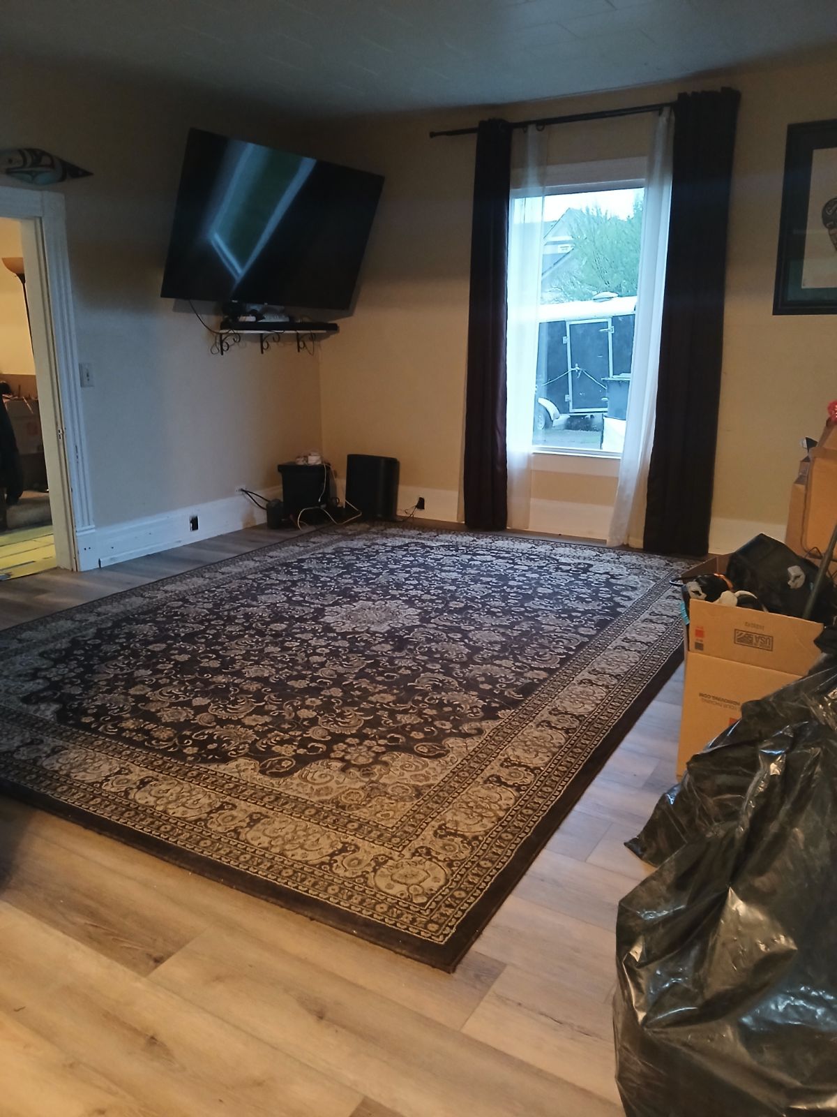 beautifully renovated hardwood flooring
