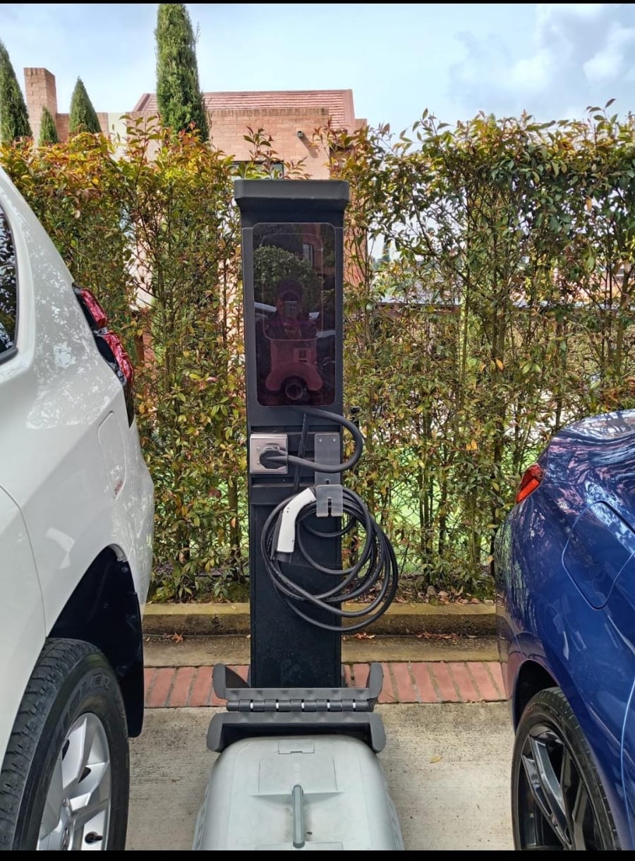 Estaciones de carga comunal en conjunto residencial