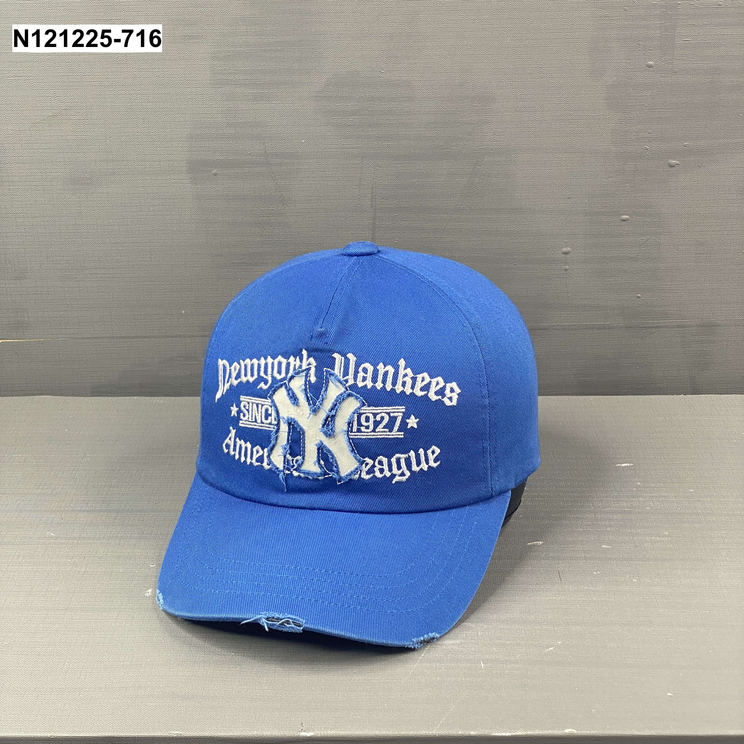 New York Yankees baseball cap