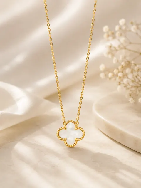 Elegant Gold-Plated Clover Pendant Necklace | Anti-Tarnish | Galloria