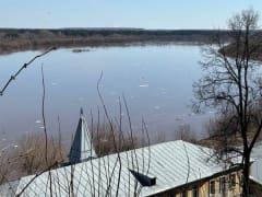 Из-за обильных осадков уровень воды в реках Кировской области повысился