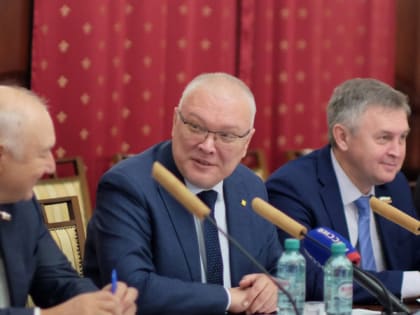 Зарплату главы Кировской области приравняли к зарплате зампреда правительства РФ