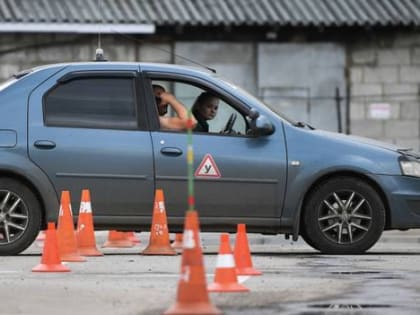 «Изменения нужны не в экзамен, а в отрасль»: кировские эксперты о новых правилах сдачи на права