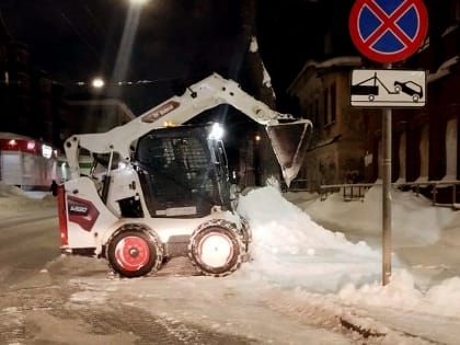 Сегодня ночью снегоуборочная техника появится по четырём адресам