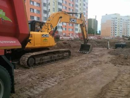 В кировском микрорайоне Озерки по нацпроекту строят улицу Торфяную