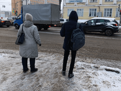 Сообщили внезапно: с января выплаты пенсий изменят свое время - пожилые люди оказались в панике