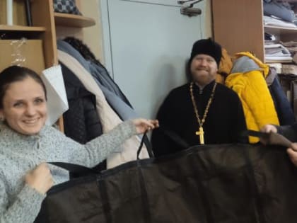Сергей Завьялов посетил чепецких волонтеров, помогающих бойцам СВО