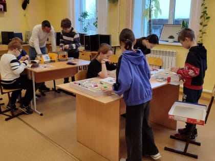 Развивают навыки программирования