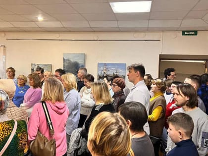 Кировские музеи открыли двери для семей на Ночи искусств