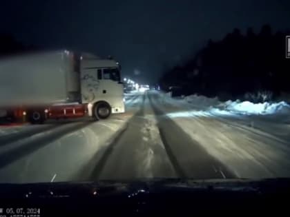 В Кирово-Чепецке водитель грузовика мог спровоцировать смертельное ДТП