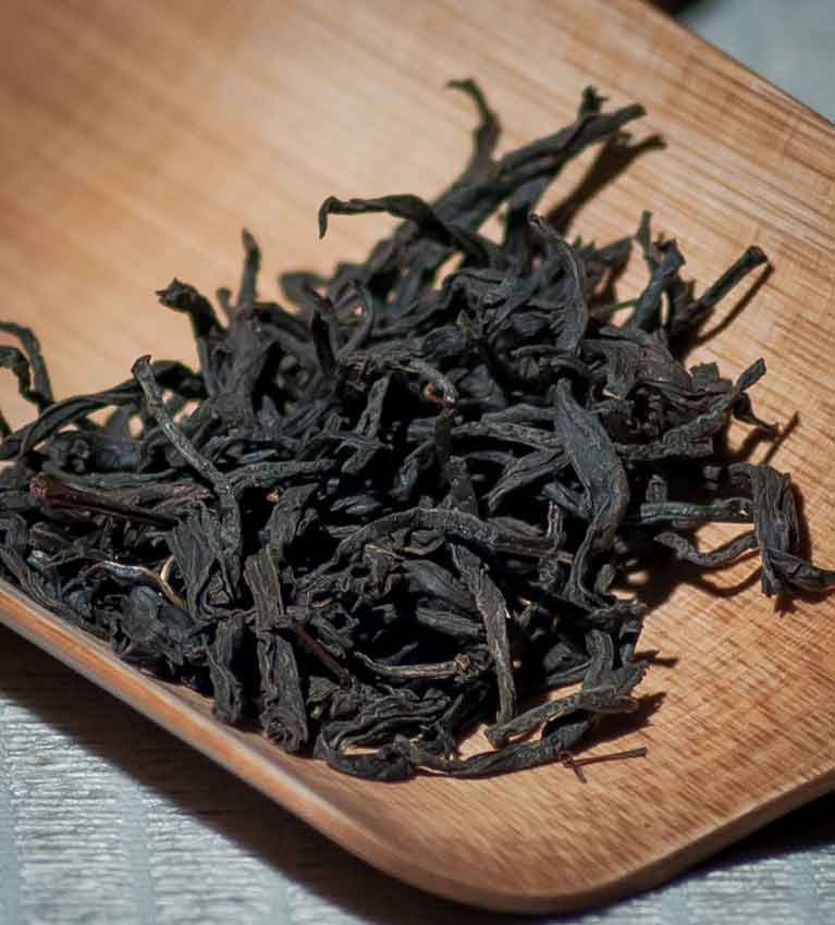 Тайваньский чай №18 известный как Хун Юй или Красный Нефрит