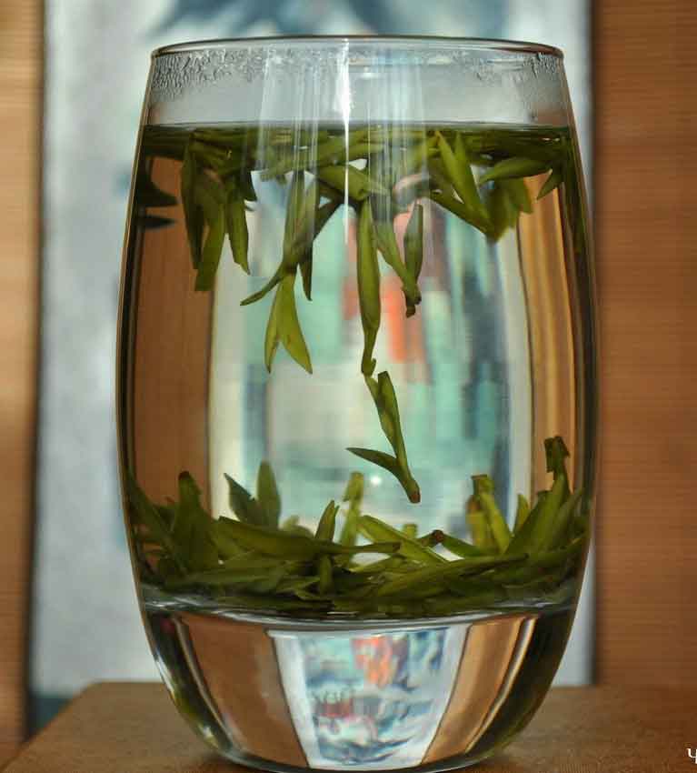 Эмэйшань Лунцзин (Emeishan Long Jing, 峨眉山龙井)