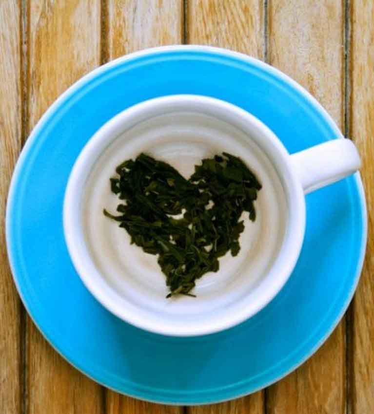 Чтение чайных листьев