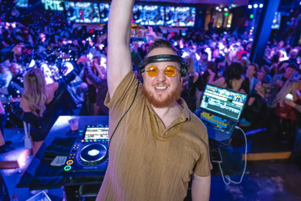 DSC00234_Large_jigmcq