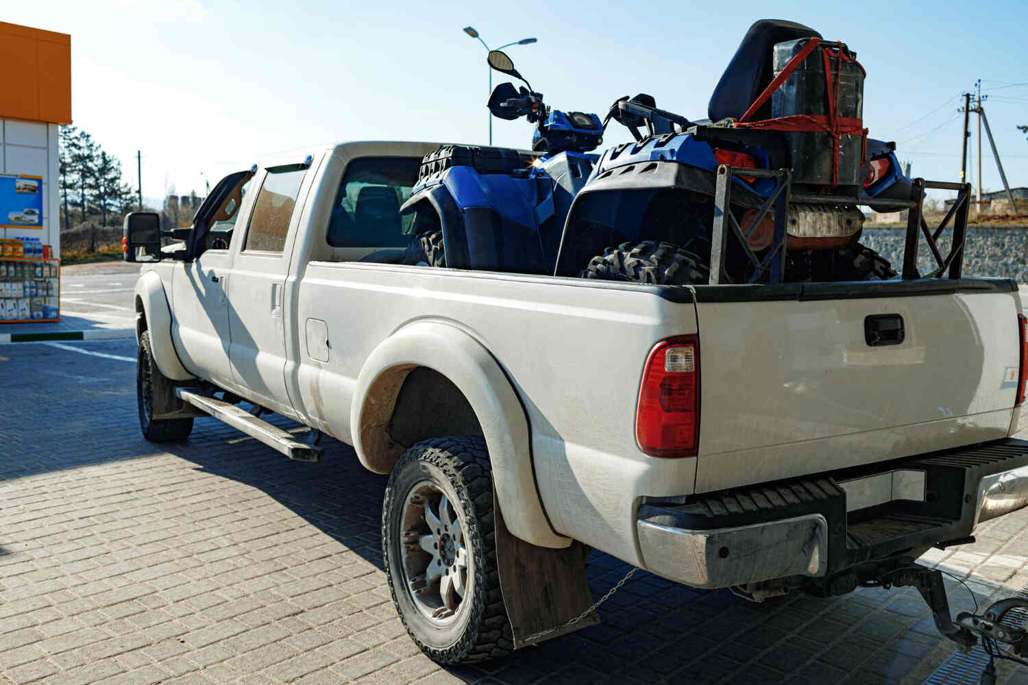 Best Pickup Truck for Junk Removal: Best Choices Featured image for blog post: Best Pickup Truck for Junk Removal: Best Choices