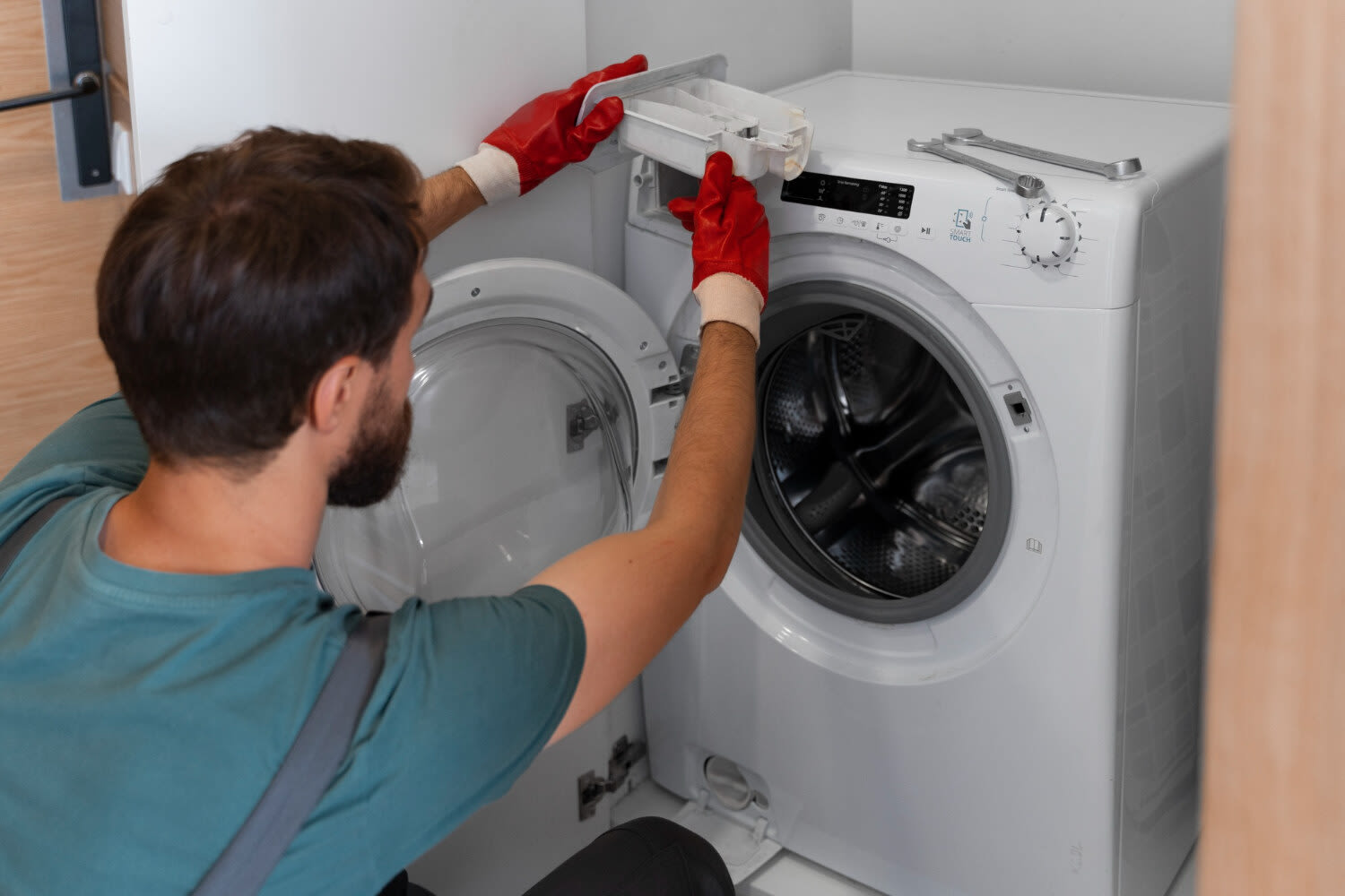 Featured image for blog post: How to Get Rid of a Washer and Dryer: Easy Disposal Guide