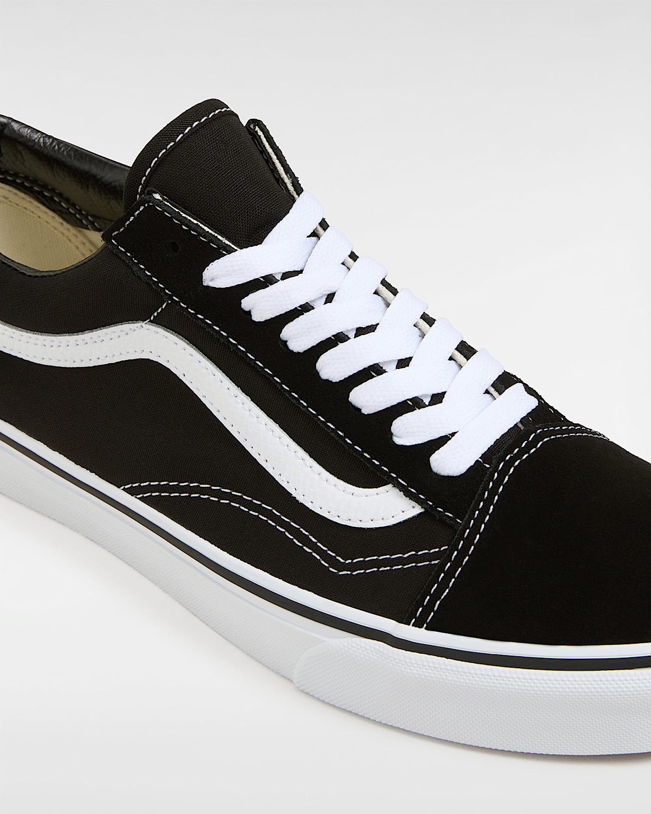 OLD SKOOL BLACK/WHITE VANS thumbnail 5