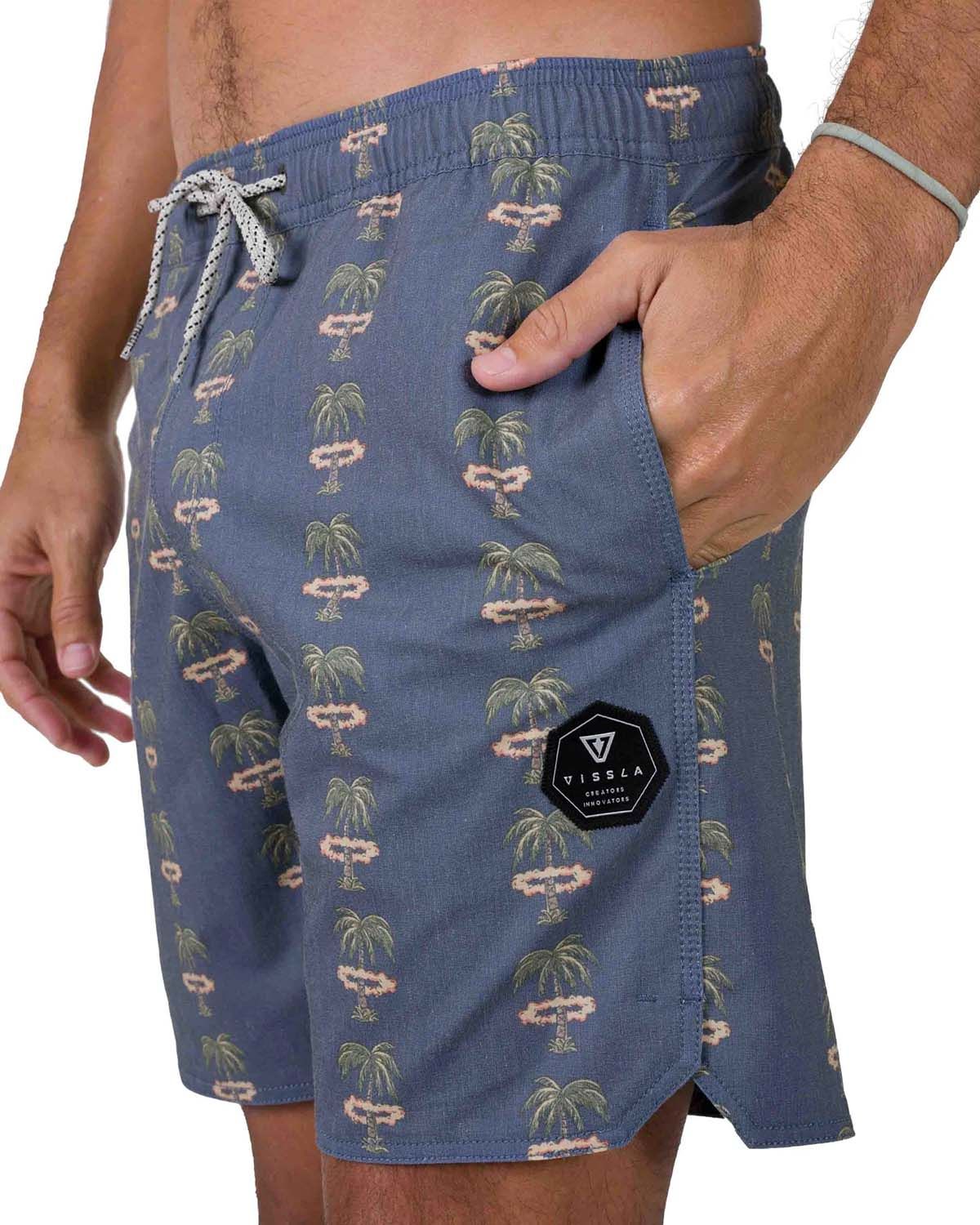 Boardshorts Vissla Atomic Palms 16.5" Ecolastic-MID
thumbnail 2