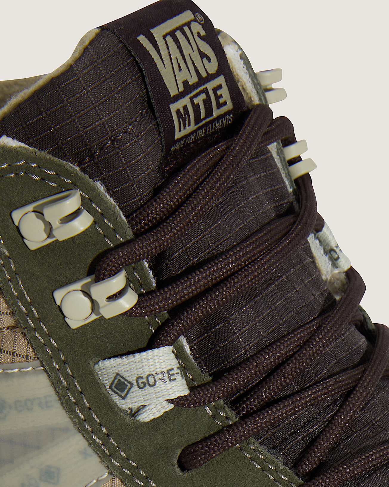 MTE SK8-HI GORE-TEX INSULATED VANS thumbnail 7