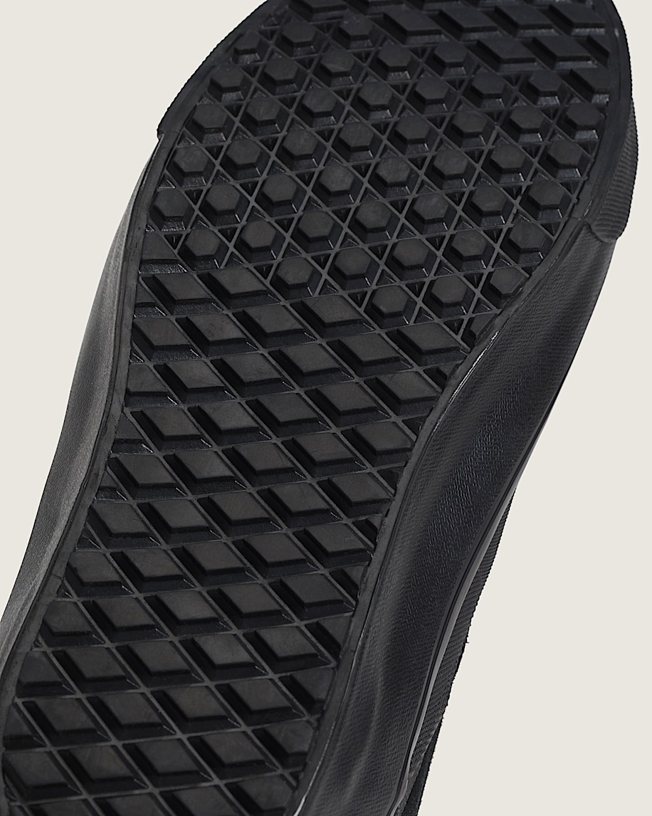MID-SLIP INSULATED BLACK VANS thumbnail 7