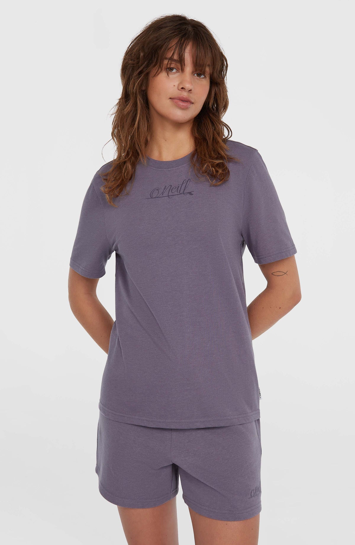 T-SHIRT ESSENTIALS SCRIPT O'NEILL