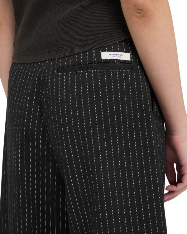 CALÇAS DOUBLE PLEATED BERMUDA ELEMENT thumbnail 3