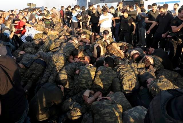 Turkish soldiers arrested following the coup