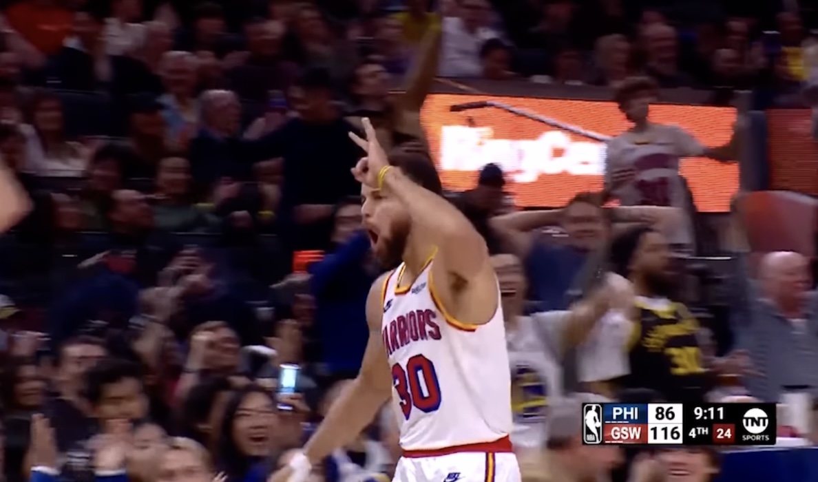 Stephen Curry, gjuajtësi më i mirë në historinë e NBA, vendos një tjetër rekord