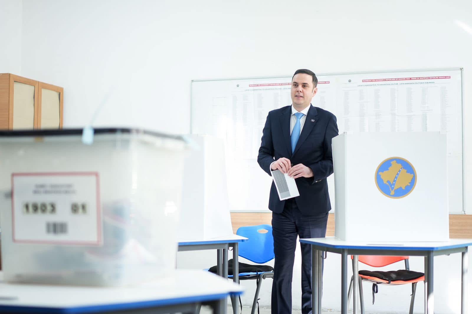 Një Politikë e Fjalës së Mbajtur, Jo e Pushtetit me Çdo Kusht