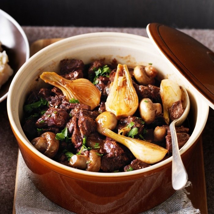 Bourguignon me Mish Viçi
