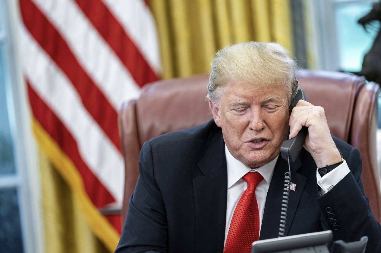 “Ndërmjetësojmë Rusinë së pari” Trump refuzon ndërmjetësimin e Putinit për konfliktin Izrael–Iran
