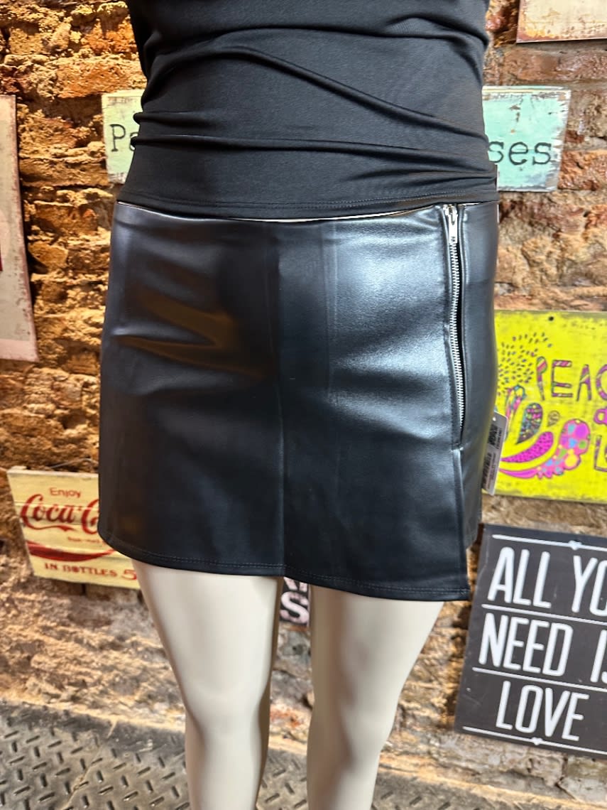 SKORT CIERRE