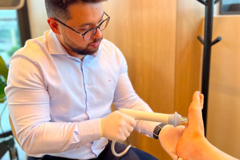 Cisto de Baker — Dr. Caio Yano
