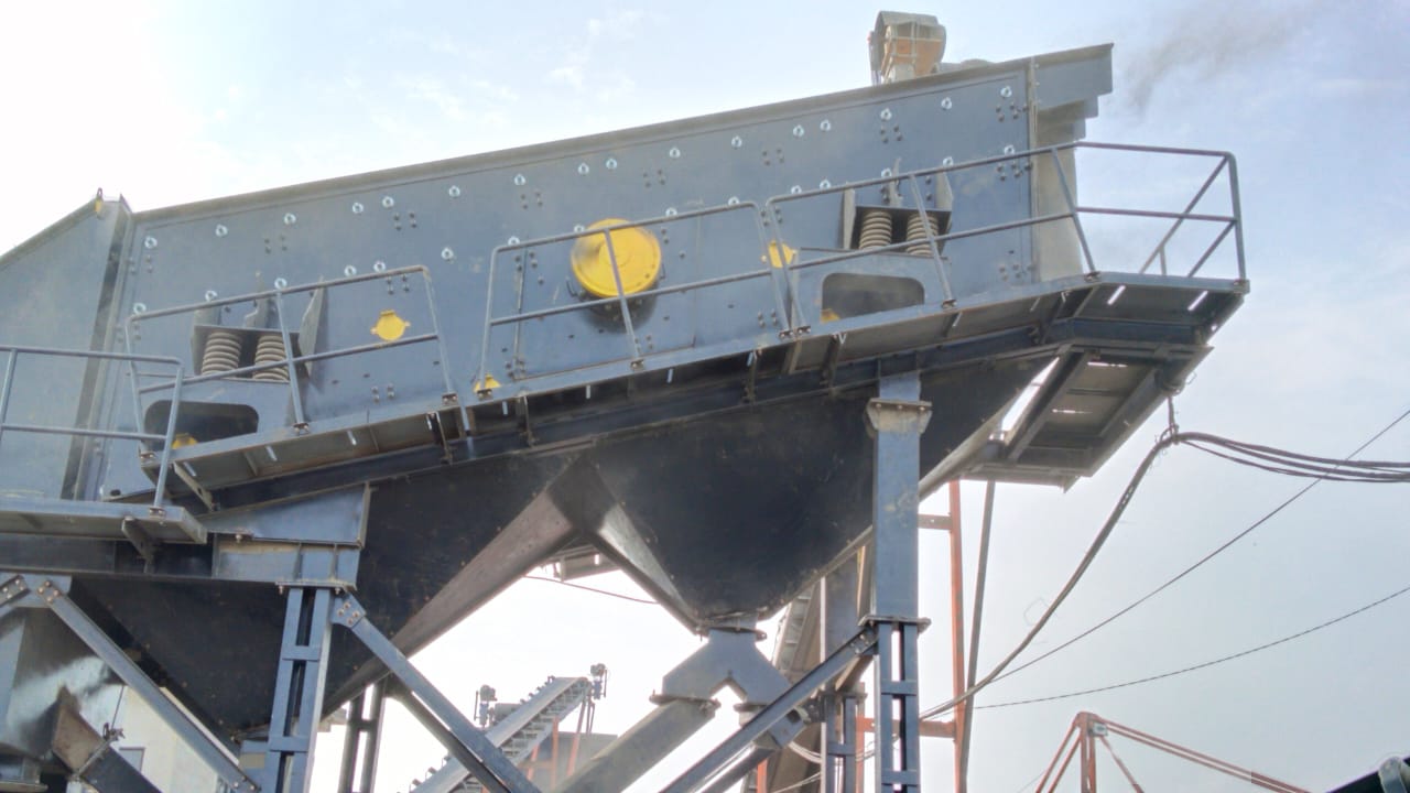 Cardan Shaft Vibrating Screen