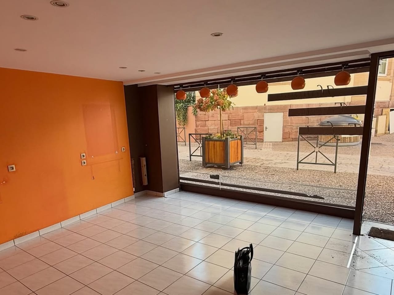 Rénovation de local commercial : état initial avant travaux