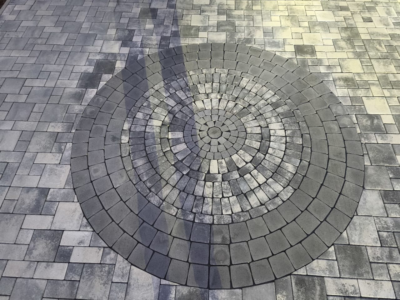 Pavage en motif circulaire concentrique